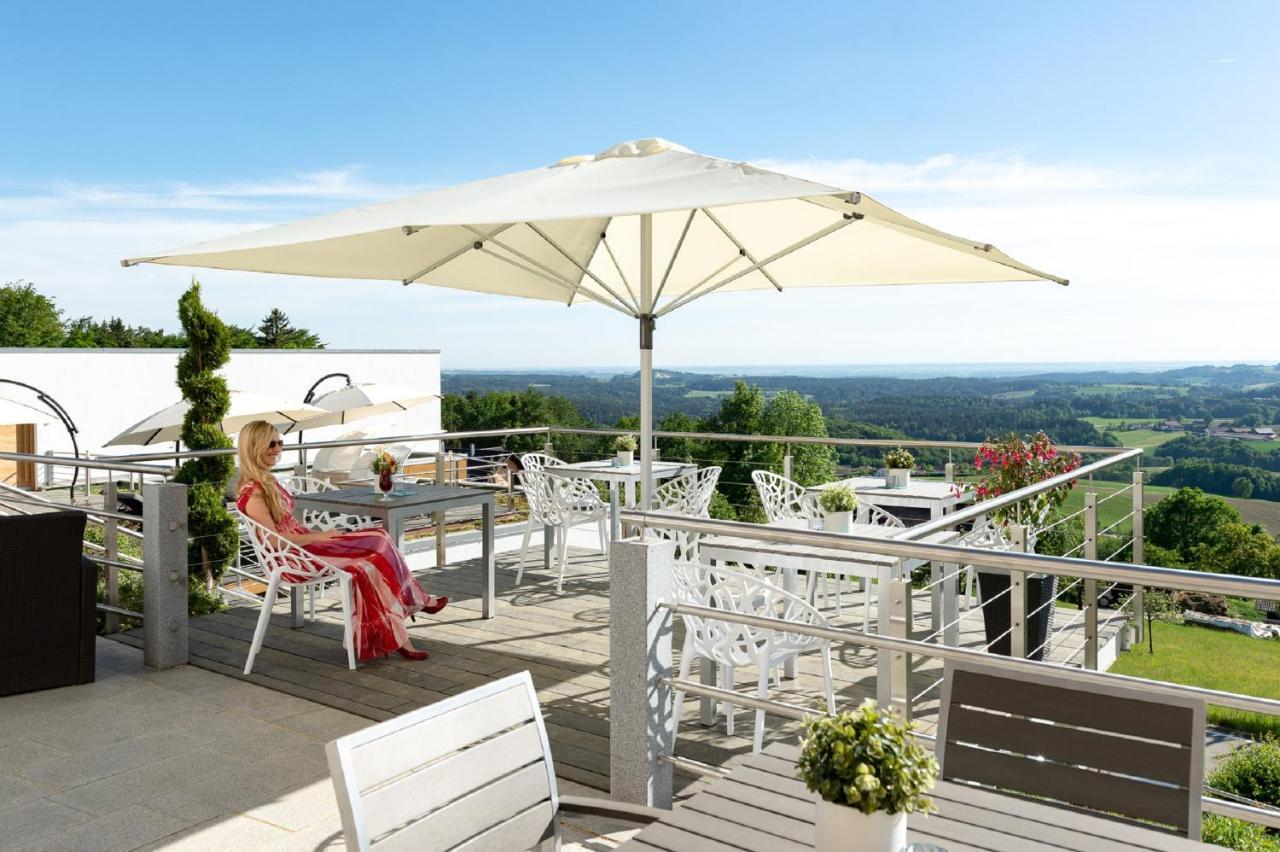 Thula Wellnesshotel Bayerischer Wald Lalling ภายนอก รูปภาพ